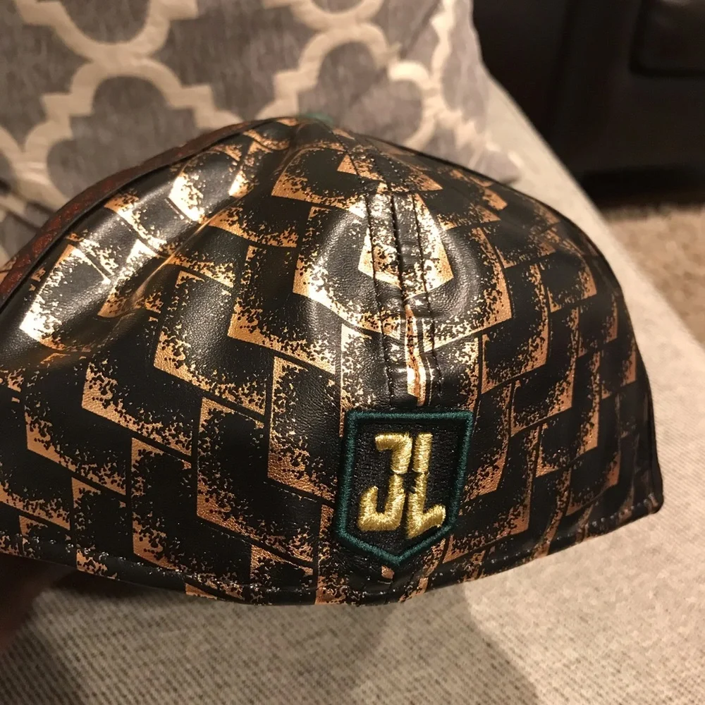 New Era AQUAMAN JUSTICE LEAGUE GOLD 59FIFTY - Picture 3 of 3